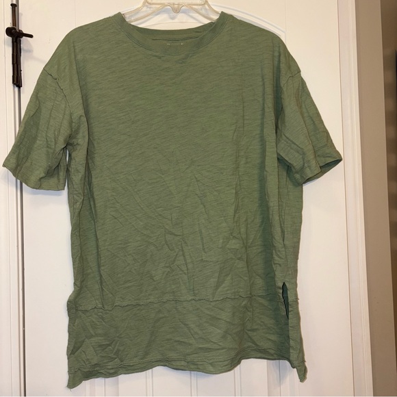 Royce Brand Tops - Green Short Sleeve Crew Neck Tee